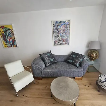 Charming Apartment Mari Znjan Apartment Split