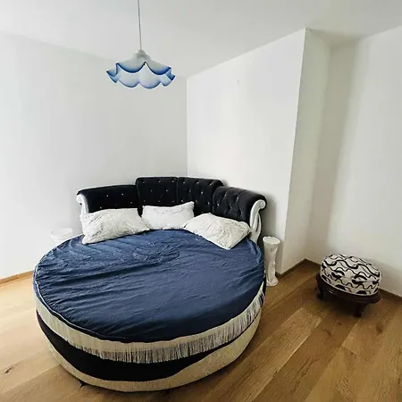 Apartment Charming Apartment Mari Znjan Split